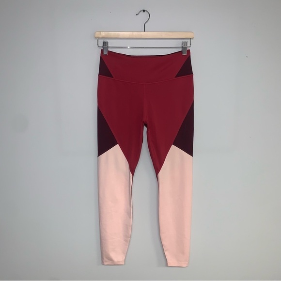 Nike Leggings Size Medium Pink Red Maroon Contour Dri-FIT 7/8 Length Mid-rise - Picture 2 of 10